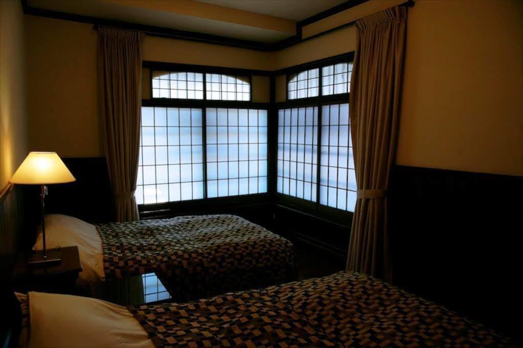 Hotel Hanakoyado Кобе Экстерьер фото